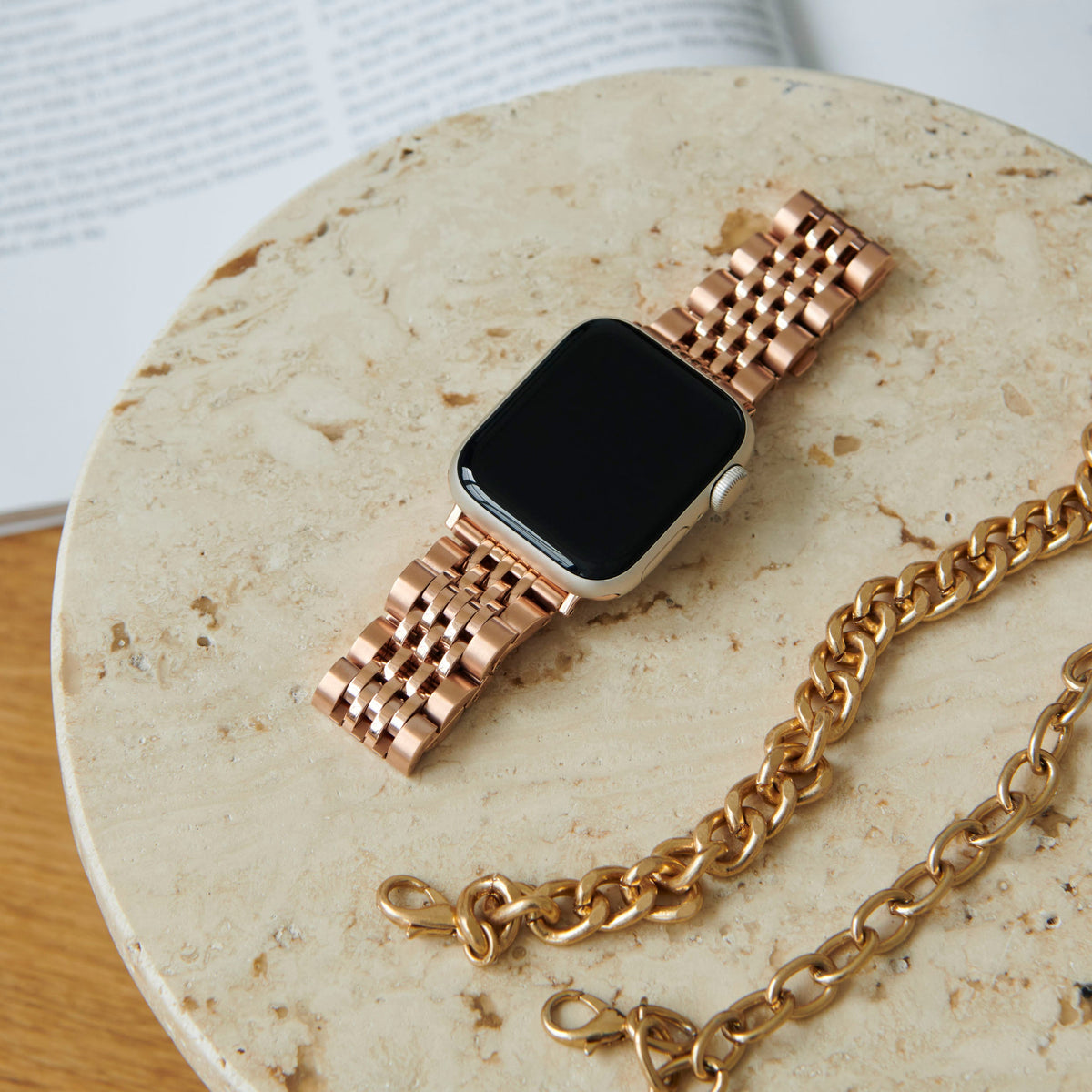 Apple Watch Metal Bracelet - Chic Royal