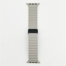 Load image into Gallery viewer, Magnetic Link Apple Watch Ocean band