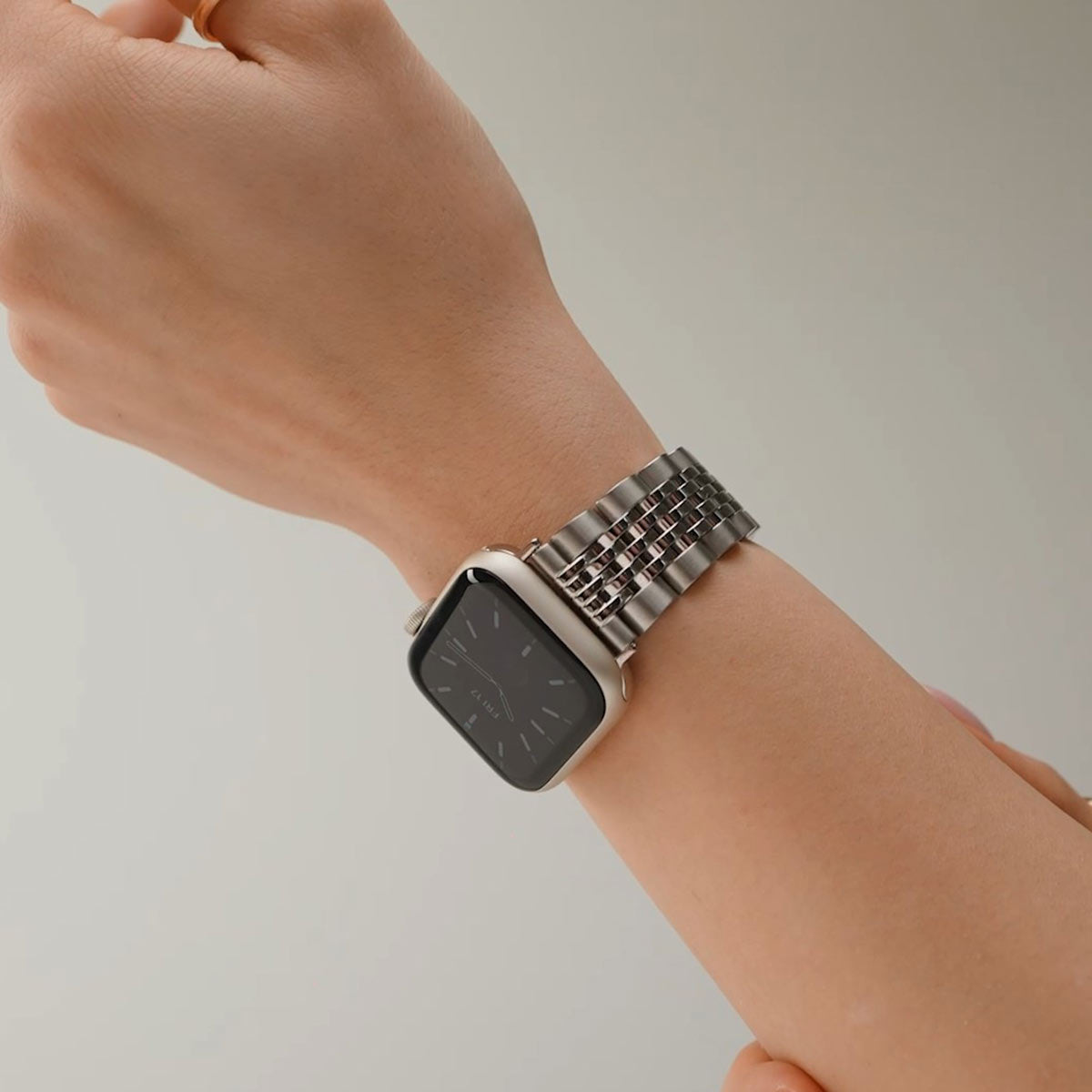 Apple Watch Metal Bracelet - Chic Royal