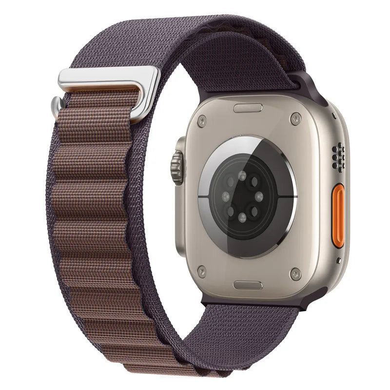 Premium Alpine Apple Watch Strap – High-quality, durable material for outdoor enthusiasts