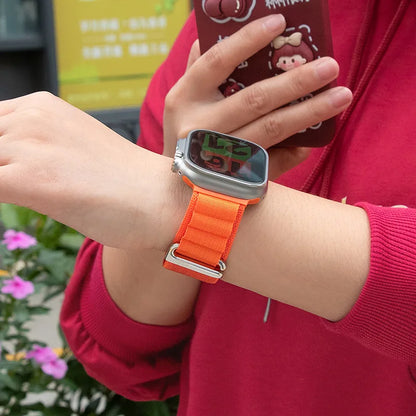 Premium Alpine Apple Watch Strap – High-quality, durable material for outdoor enthusiasts