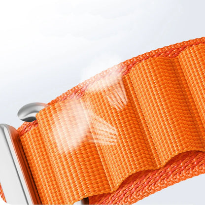 Premium Alpine Apple Watch Strap – High-quality, durable material for outdoor enthusiasts